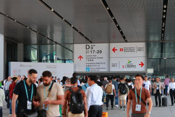 港联证券 这个展会告诉我们，美国“关税战”为什么终将失败